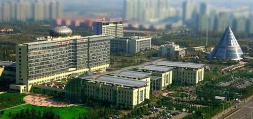 上海第一人民医院外景图